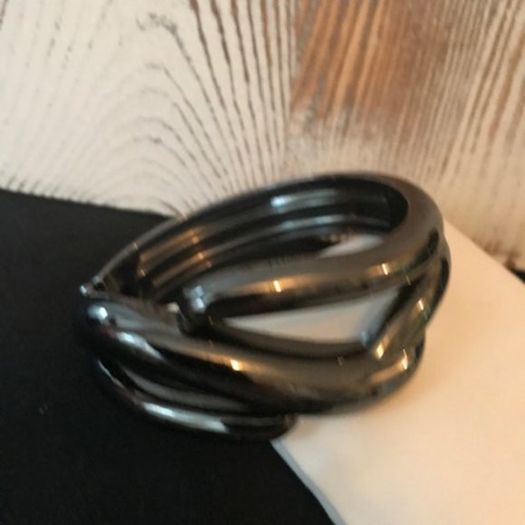 Lia Sophia - Hematite Bangle Bracelet - Picture 3 of 6
